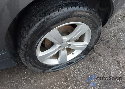 2018 Land Rover Range Rover Velar P250 S from USA, damaged, VIN SALYB2RX3JA771467